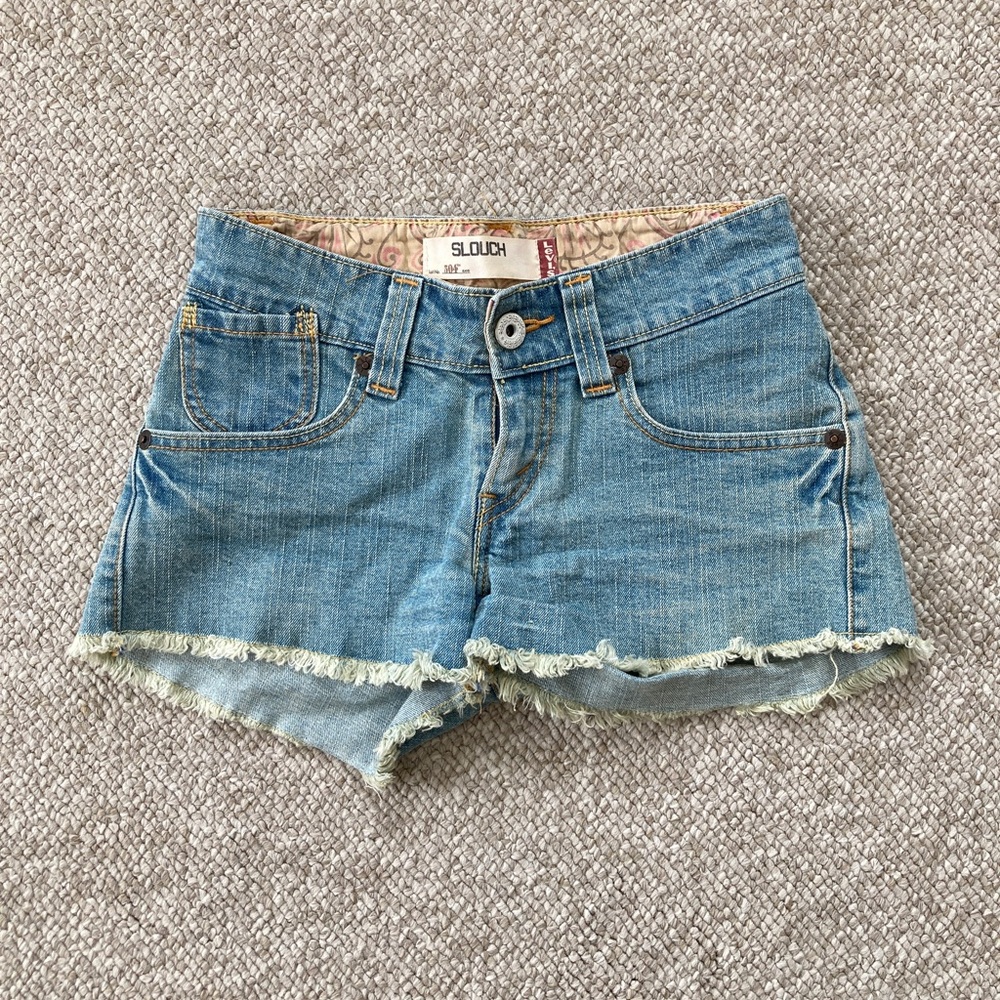 Levi’s Juniors Slouch Light Wash Size 0 Shorts